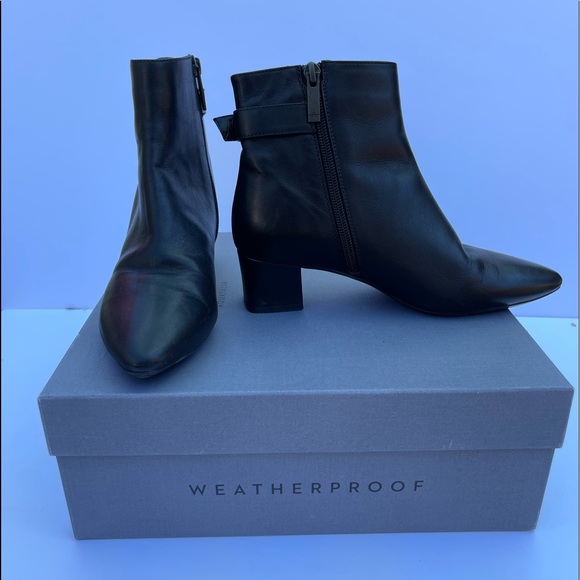 Aquatalia leather weatherproof fashion booties - Picture 2 of 5